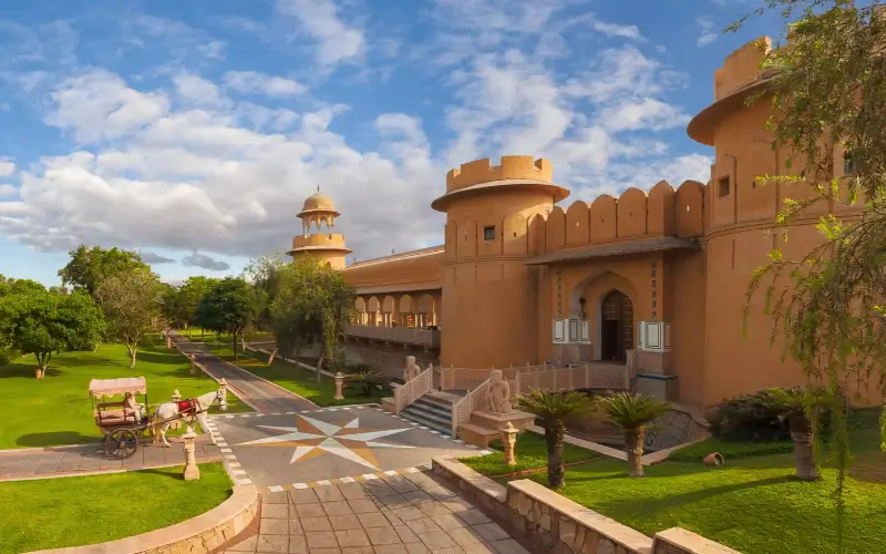 luxury-rajasthan-tour-with-oberoi-and-taj-palaces