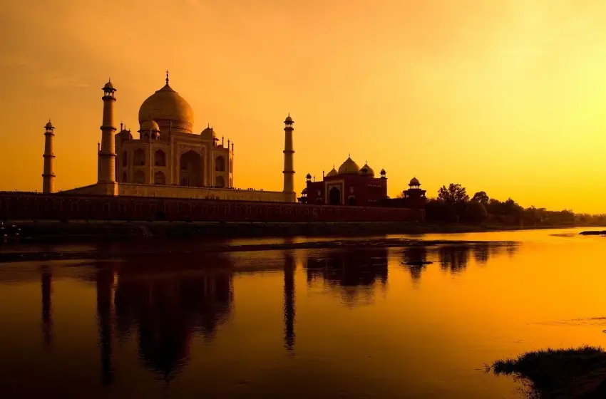 golden-triangle-photography-tour-with-taj-mahal-sunrise
